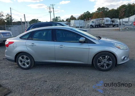 2014 Ford Focus Se from USA, damaged, VIN 1FADP3F21EL414651